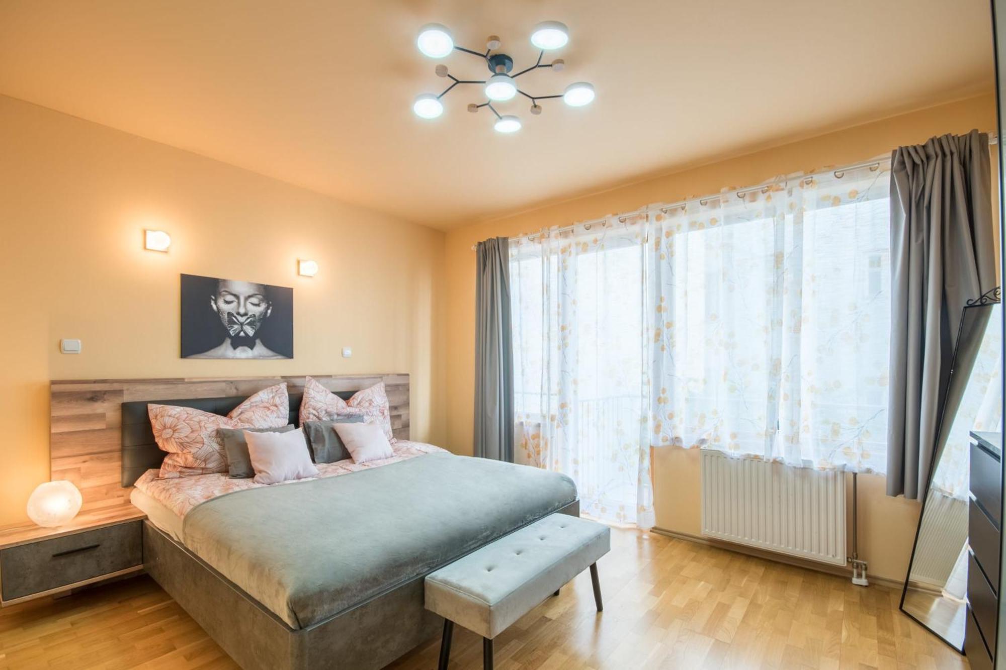 Very Central - Large - Balcony - Comfy Daire Budapeşte Dış mekan fotoğraf